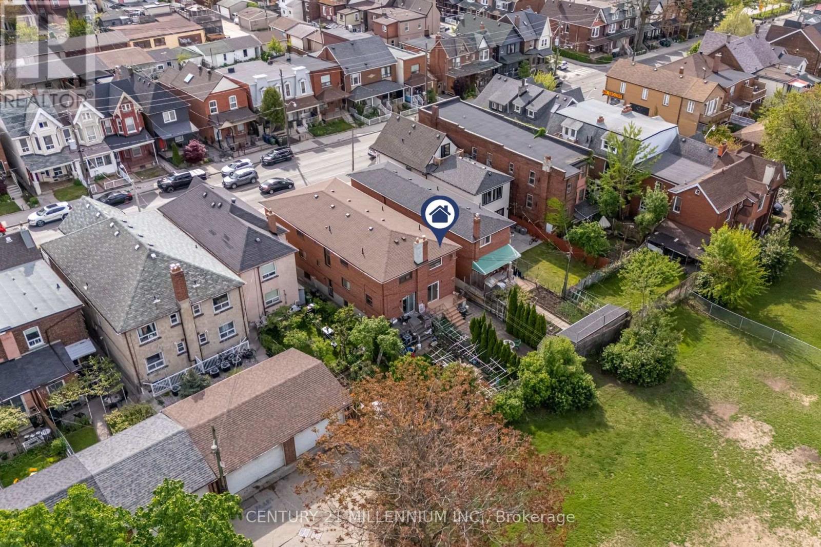 568 Dufferin Street, Toronto, Ontario  M6K 2A9 - Photo 33 - C12389949