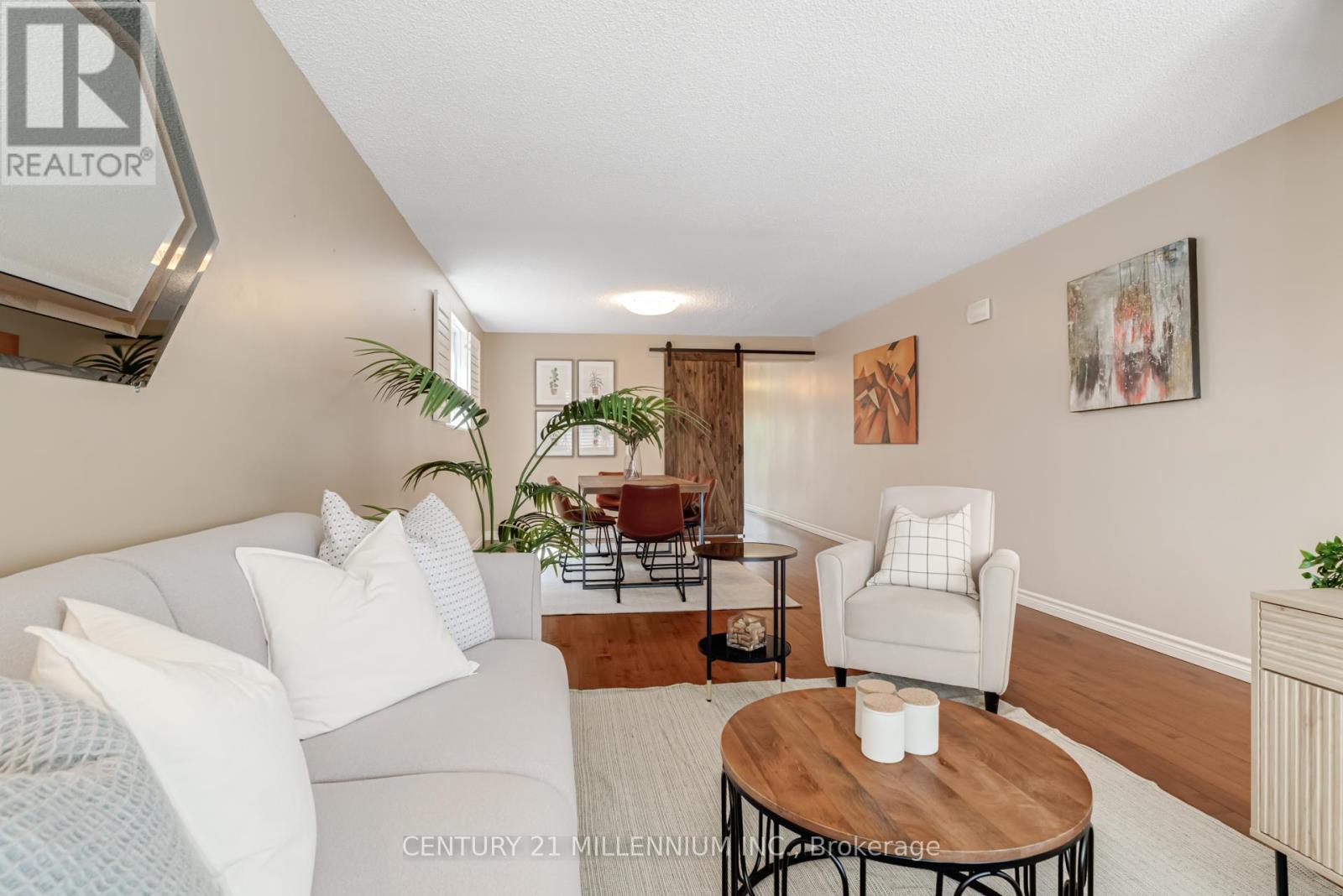 568 Dufferin Street, Toronto, Ontario  M6K 2A9 - Photo 7 - C12389949