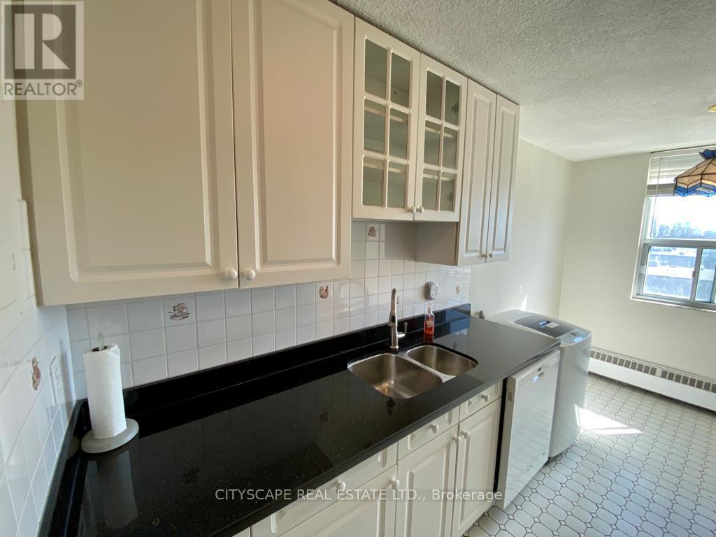 402 - 175 Hilda Avenue, Toronto, Ontario  M2M 1V8 - Photo 7 - C12389982