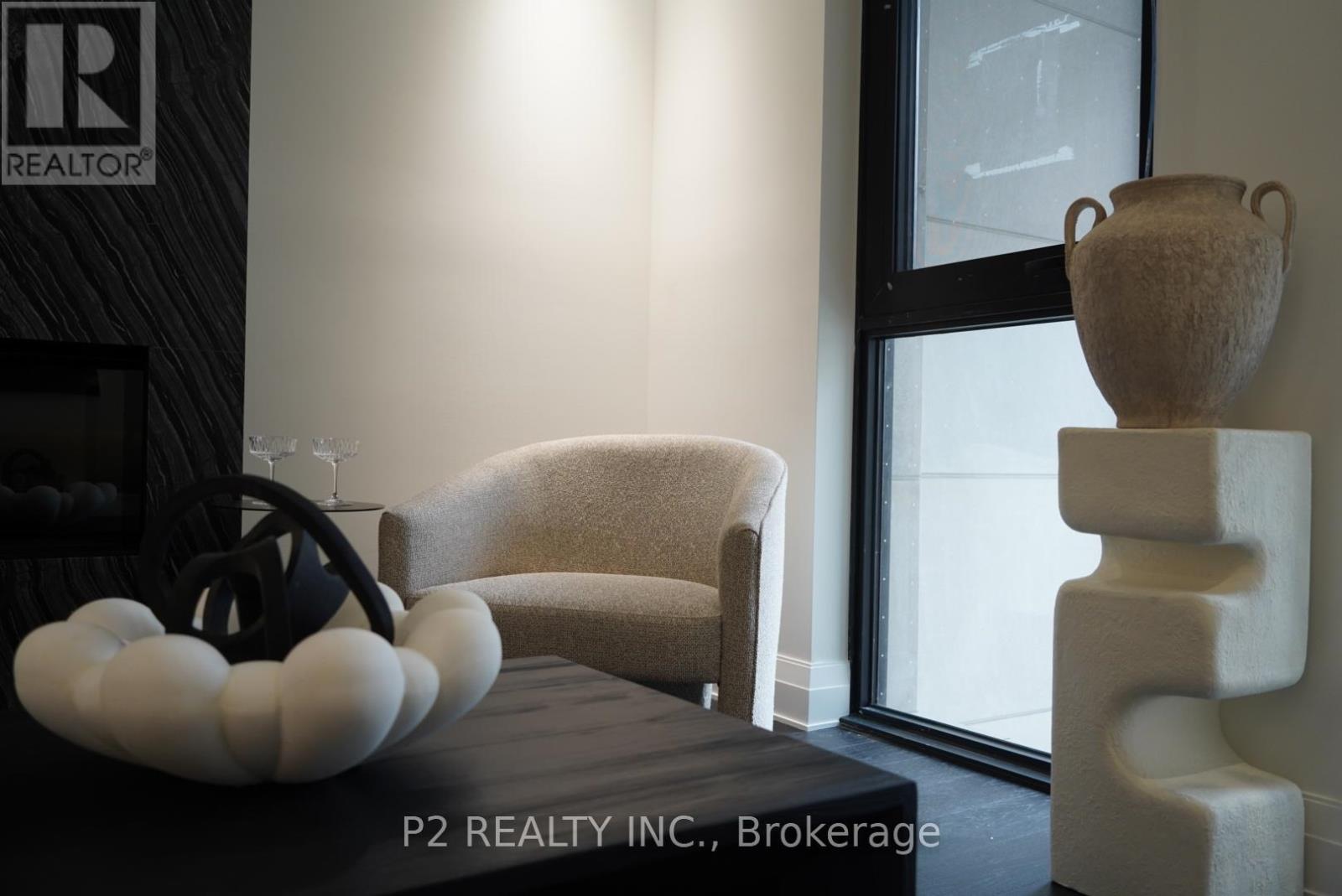 206 - 2 Forest Hill Road, Toronto, Ontario  M4V 2L3 - Photo 8 - C12389998