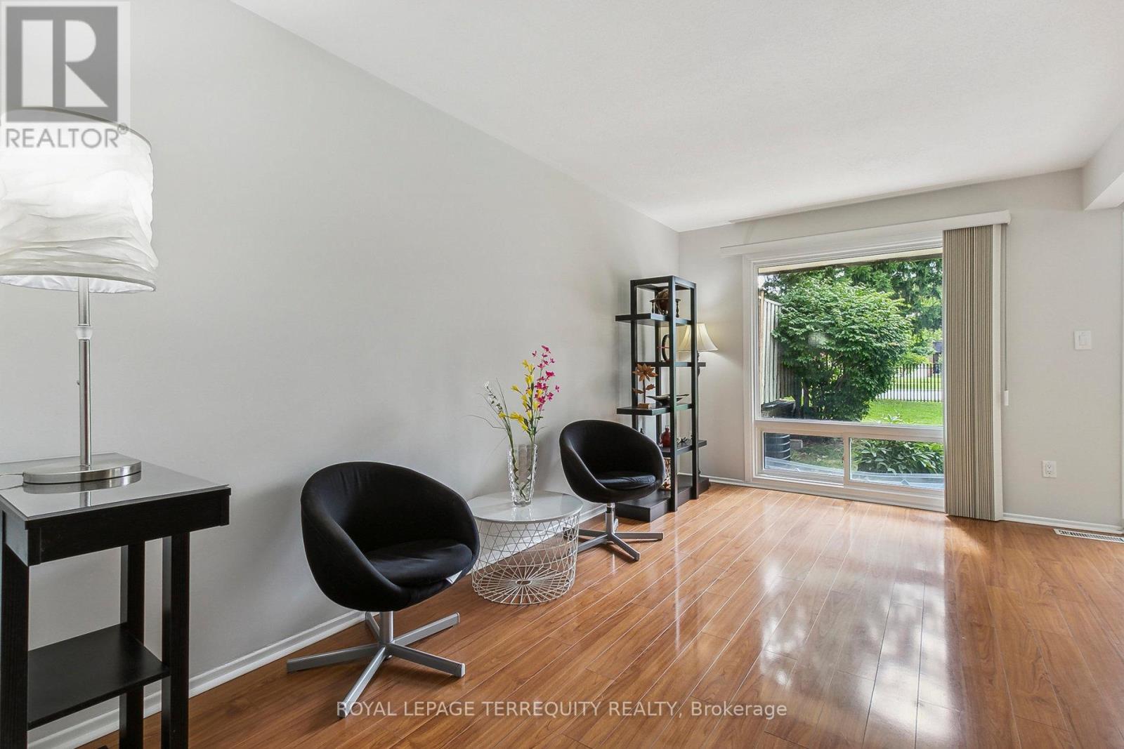 139 Huntingdale Boulevard, Toronto, Ontario  M1W 1T2 - Photo 6 - E12389994