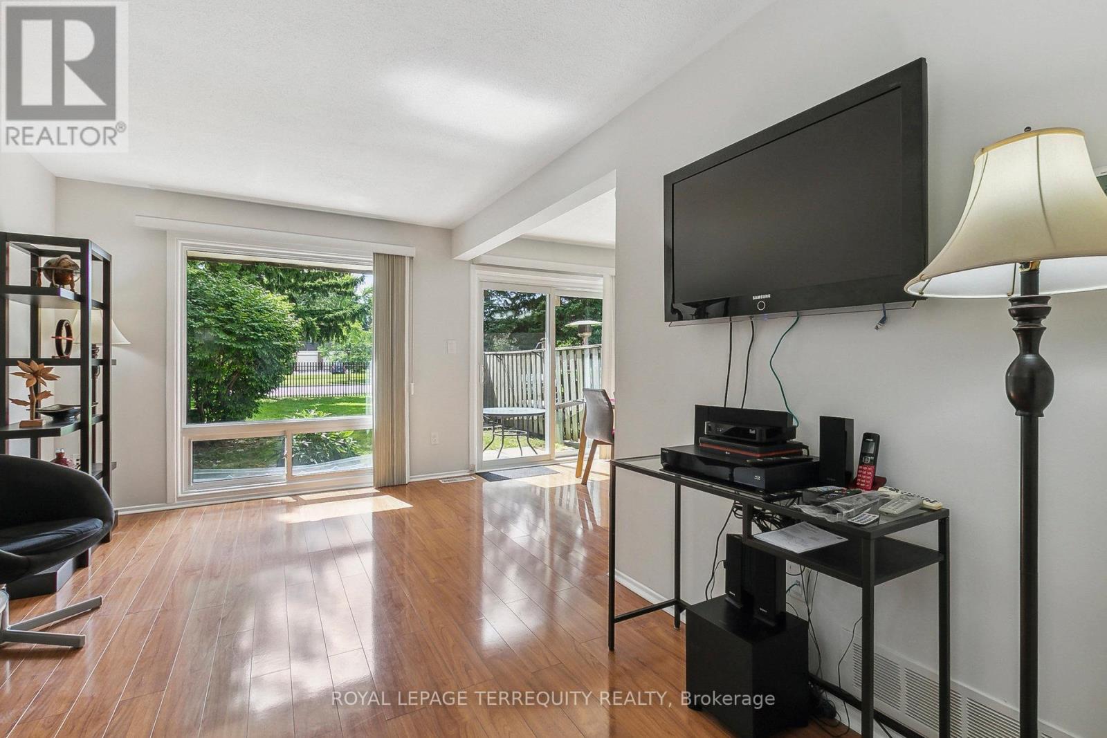 139 Huntingdale Boulevard, Toronto, Ontario  M1W 1T2 - Photo 8 - E12389994