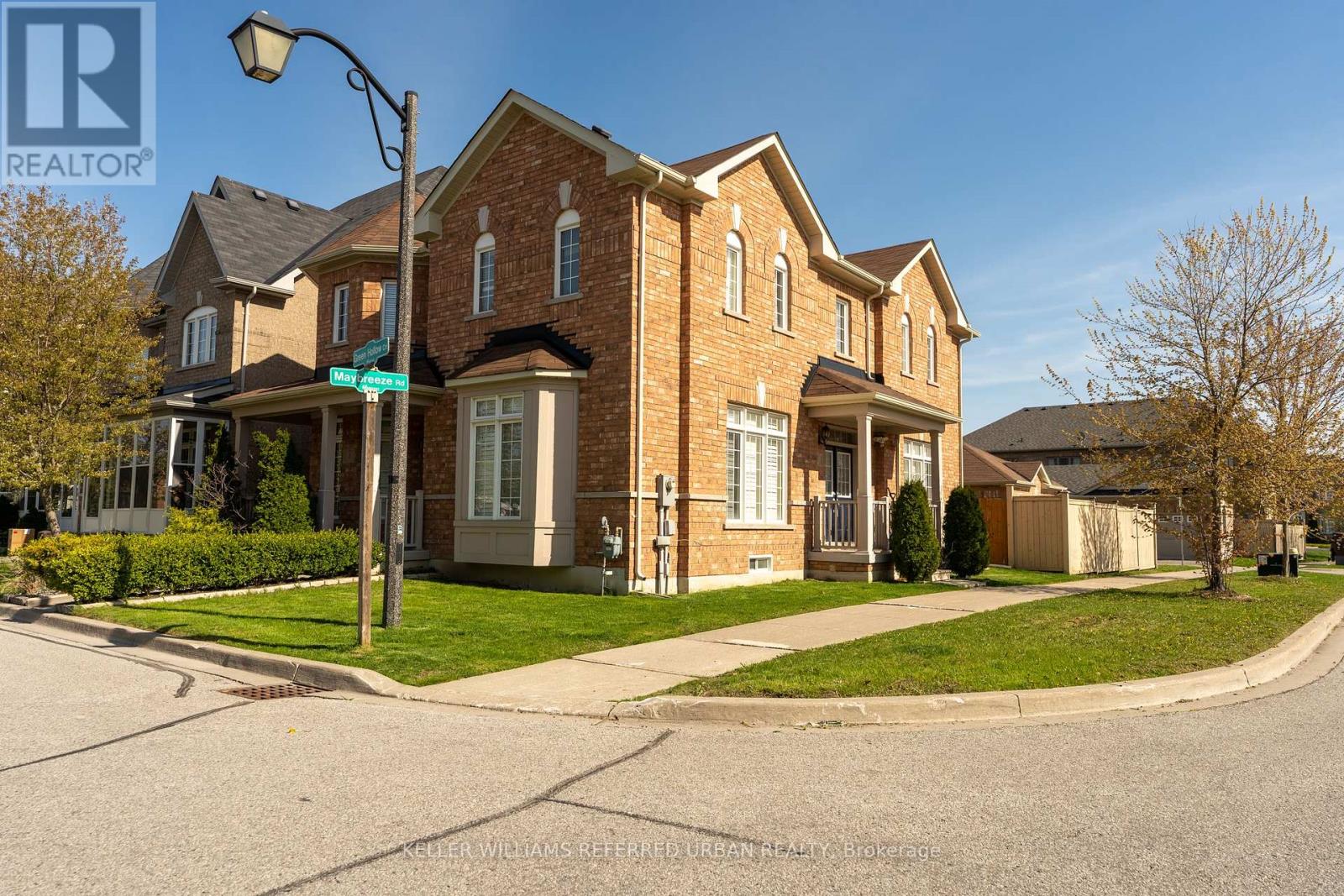 1 GREEN HOLLOW COURT, Markham, Ontario