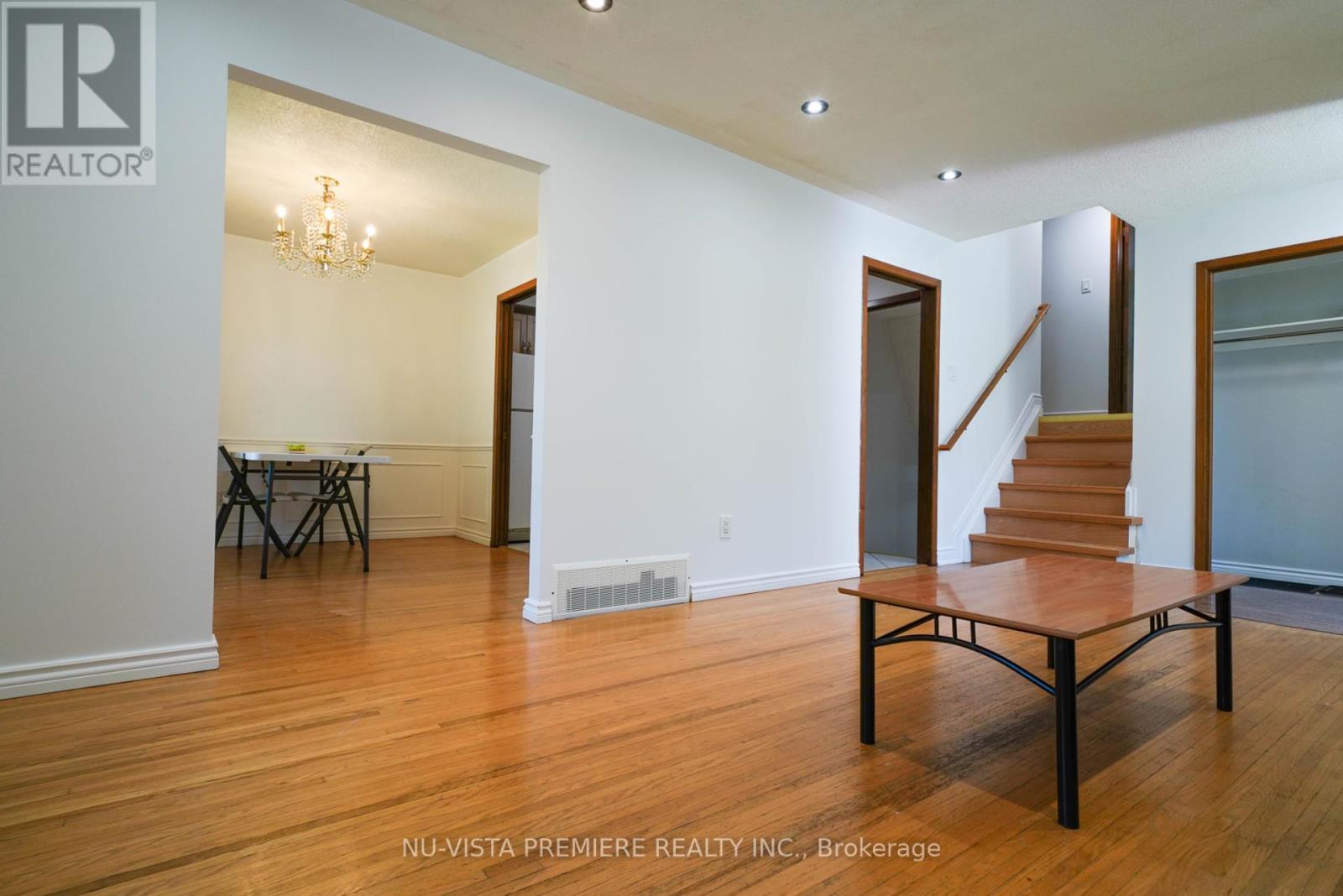 1329 Ernest Avenue, London South, Ontario  N6E 2B3 - Photo 4 - X12390028