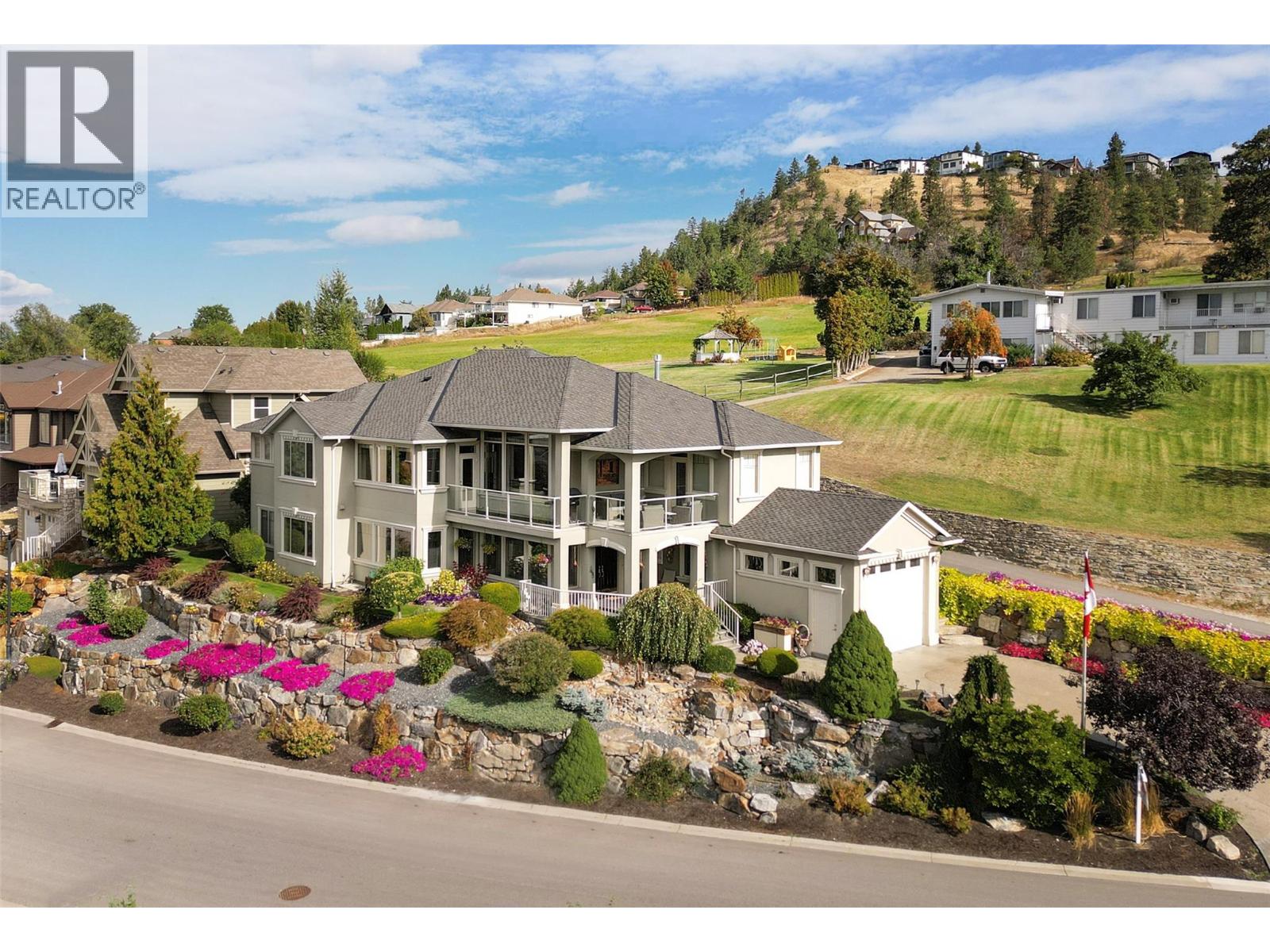 1095 Hume Avenue, Black Mountain, Kelowna  by McFadden Real Estate 1095 Hume Avenue, Black Mountain, Kelowna