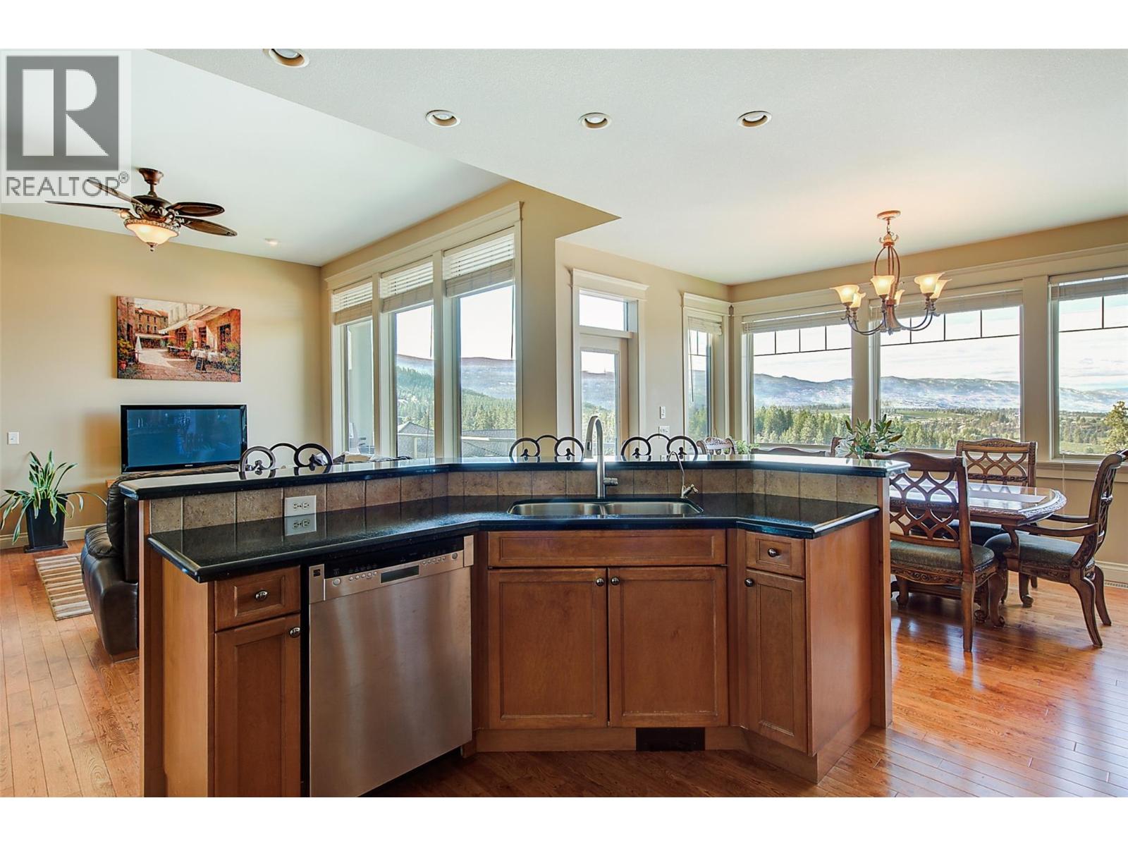 1095 Hume Avenue, Kelowna, British Columbia  V1P 1P2 - Photo 22 - 10353477