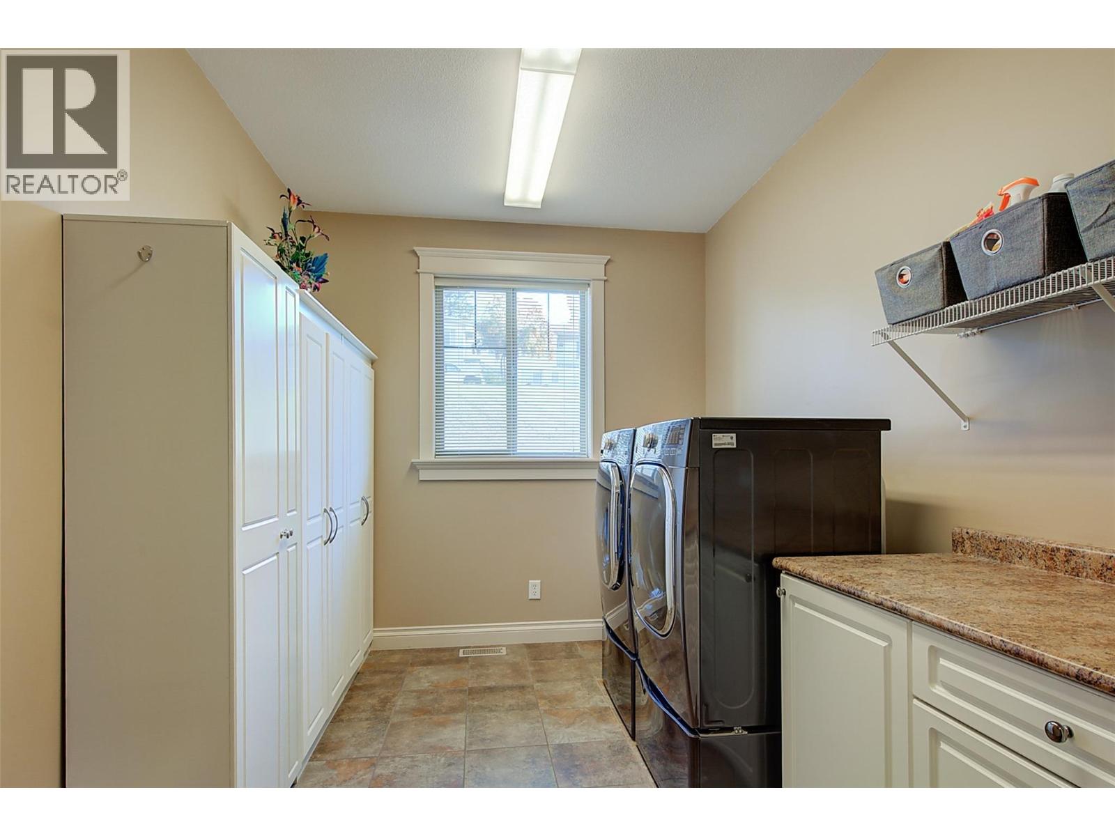 1095 Hume Avenue, Kelowna, British Columbia  V1P 1P2 - Photo 42 - 10353477