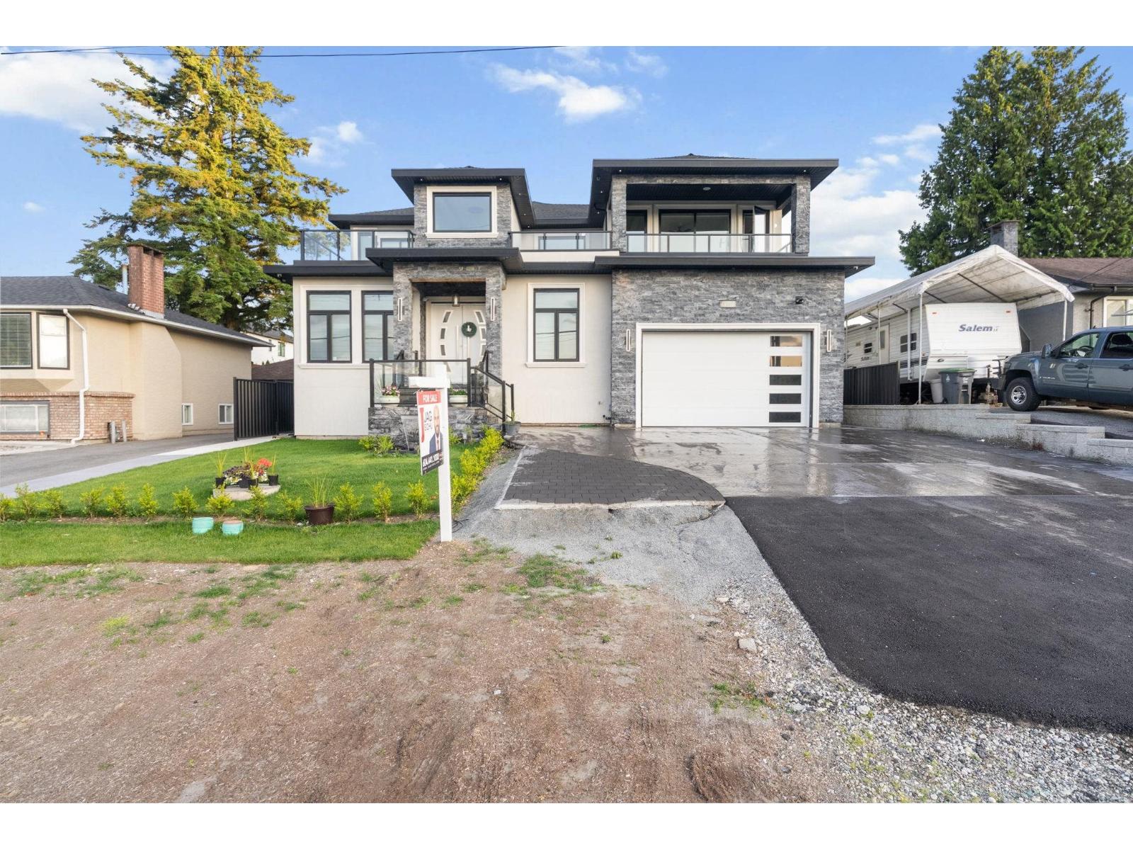 Property at 14714 111A AVENUE image 1