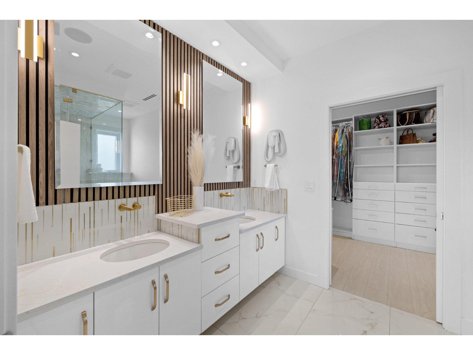14714 111a Avenue, Surrey, British Columbia  V3R 2E1 - Photo 31 - R3045029