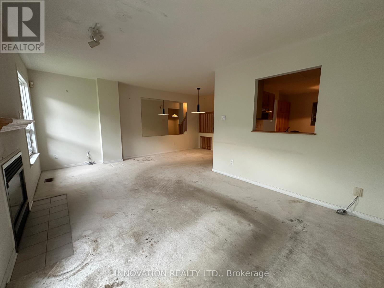 5 Roblyn Way, Ottawa, Ontario  K2G 5Z4 - Photo 11 - X12390033
