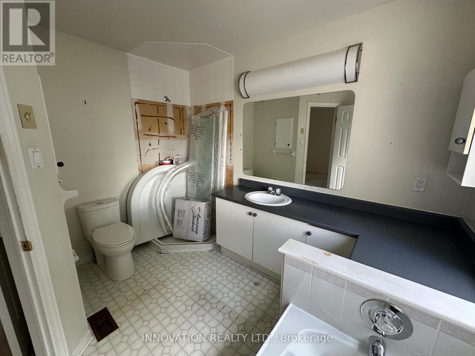 5 Roblyn Way, Ottawa, Ontario  K2G 5Z4 - Photo 20 - X12390033