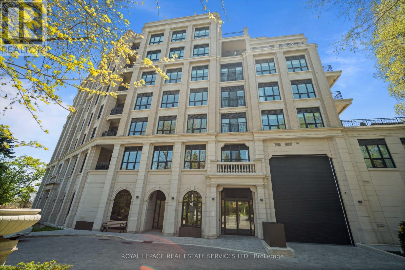 504 - 4 The Kingsway, Toronto (Kingsway South), Ontario  M8X 2T1 - Photo 2 - W12389980