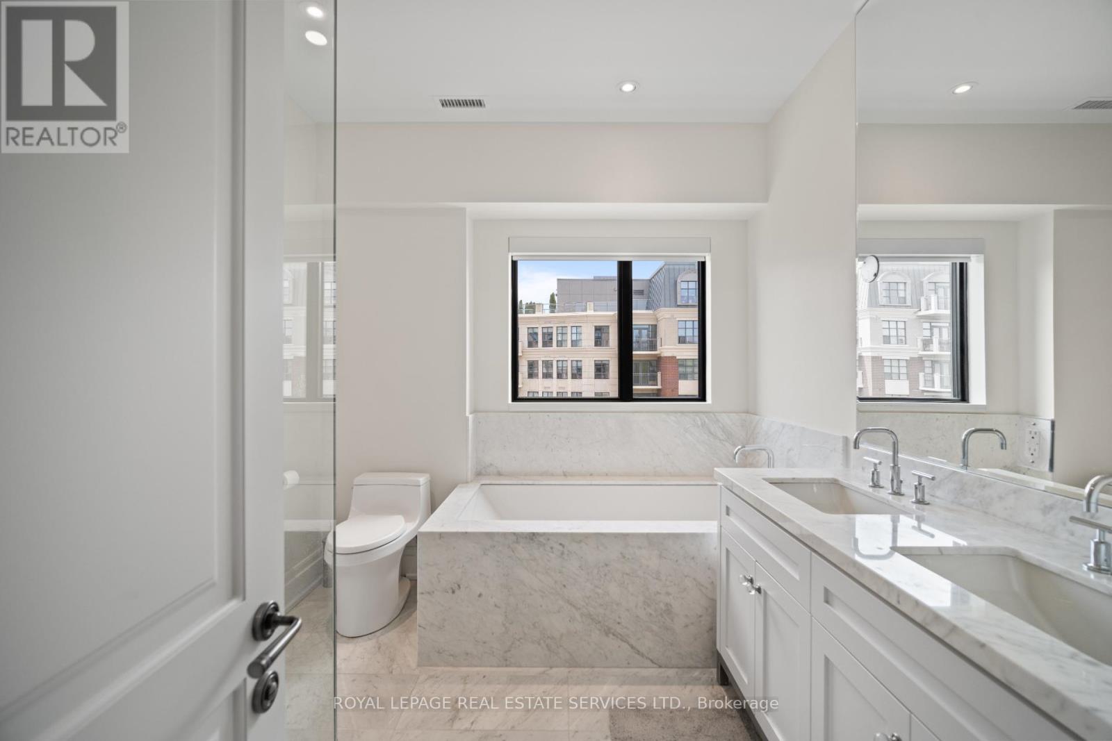 504 - 4 The Kingsway, Toronto (Kingsway South), Ontario  M8X 2T1 - Photo 26 - W12389980