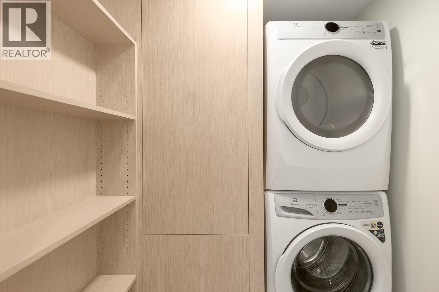 5407 Wales Street, Vancouver, British Columbia V5R 3M9 - Photo 10 - R3045062