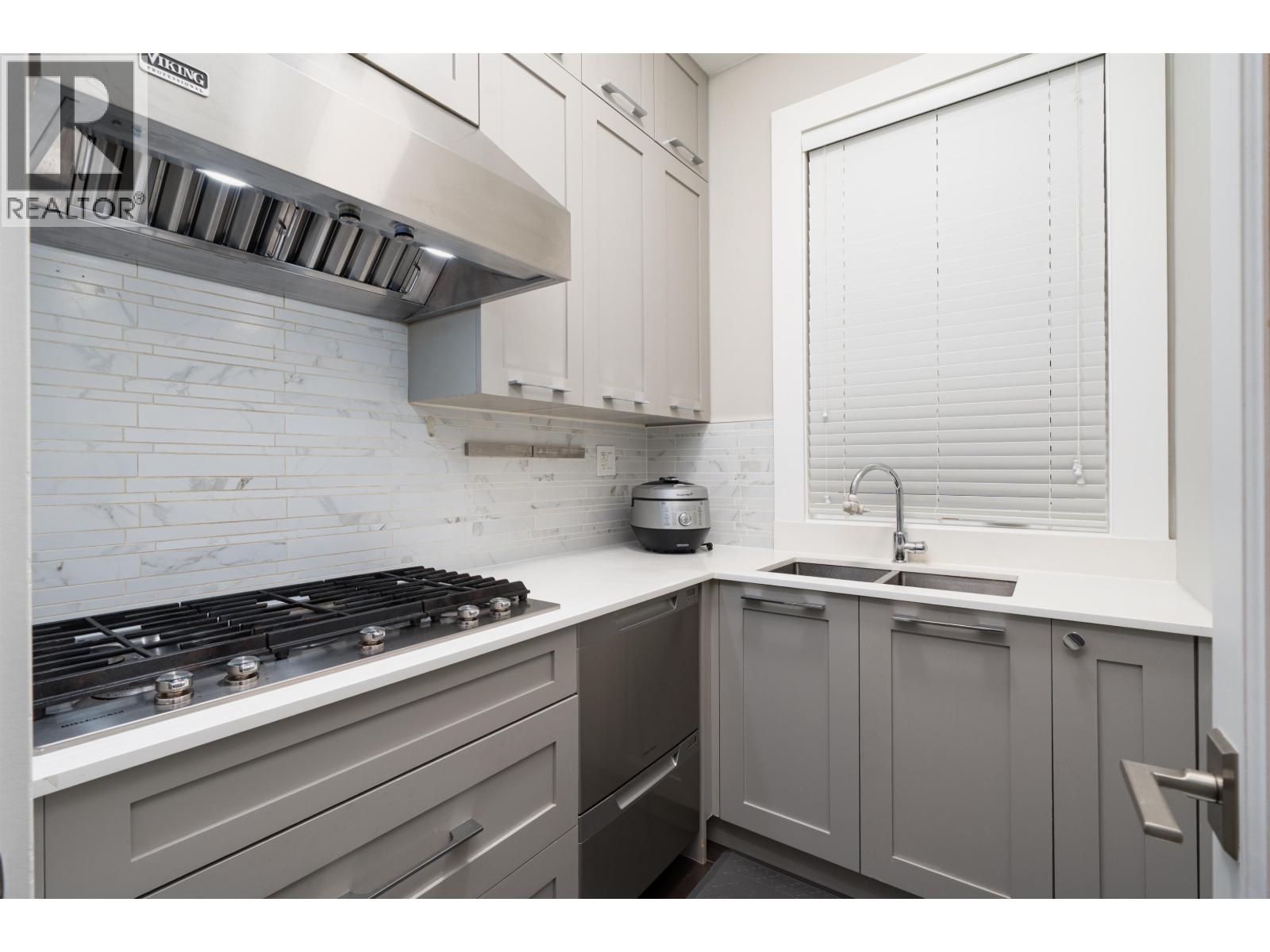 2820 W 32nd Avenue, Vancouver, British Columbia  V6L 2B6 - Photo 14 - R3045082