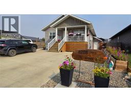 8208 19A Street, dawson creek, British Columbia