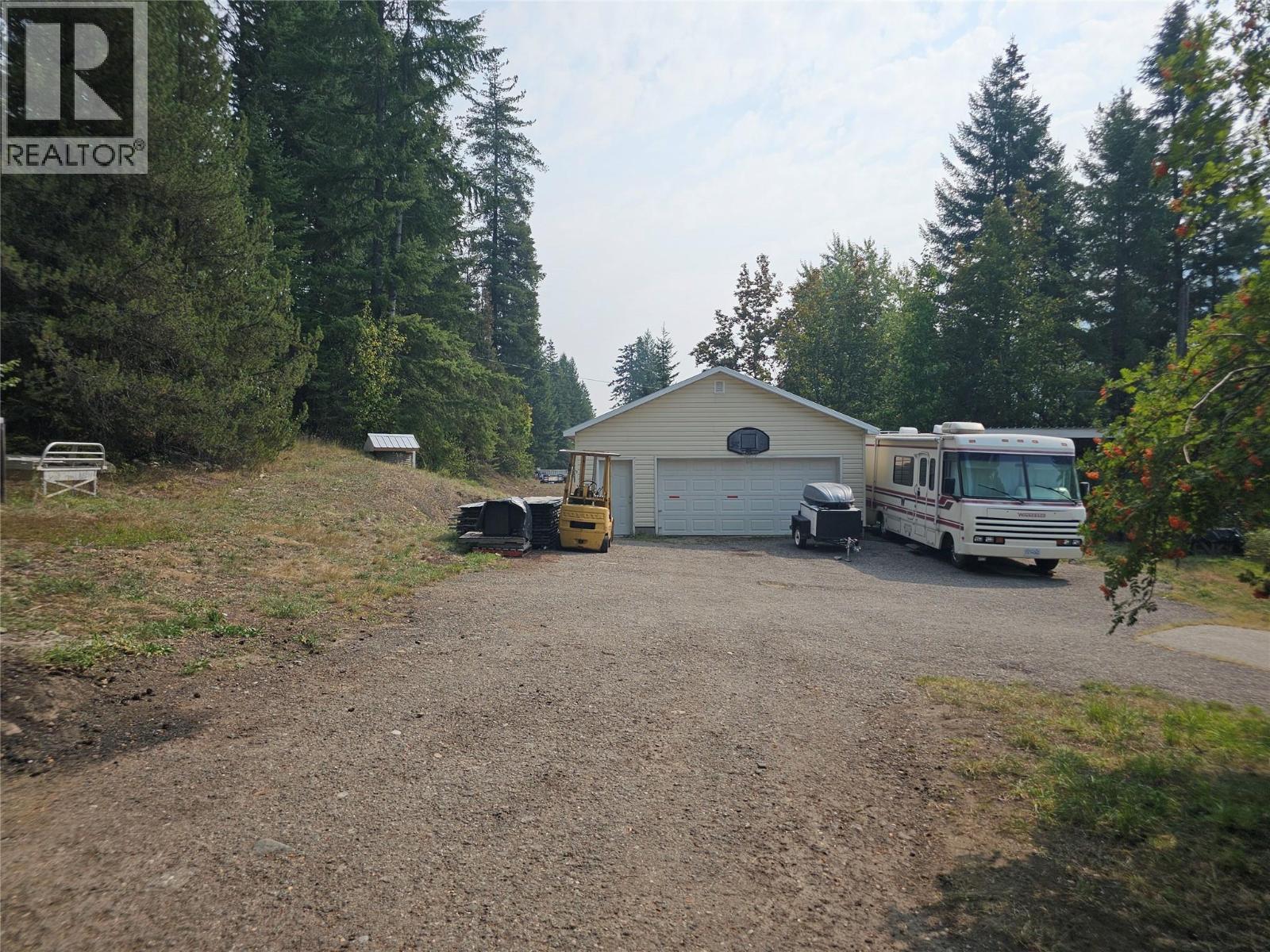 4363 Ross Spur Road, Ross Spur, British Columbia  V0G 1Z0 - Photo 17 - 10362059