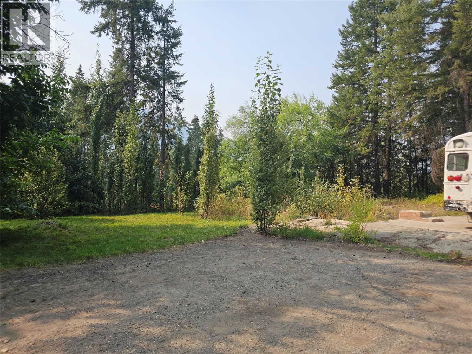 4363 Ross Spur Road, Ross Spur, British Columbia  V0G 1Z0 - Photo 6 - 10362059