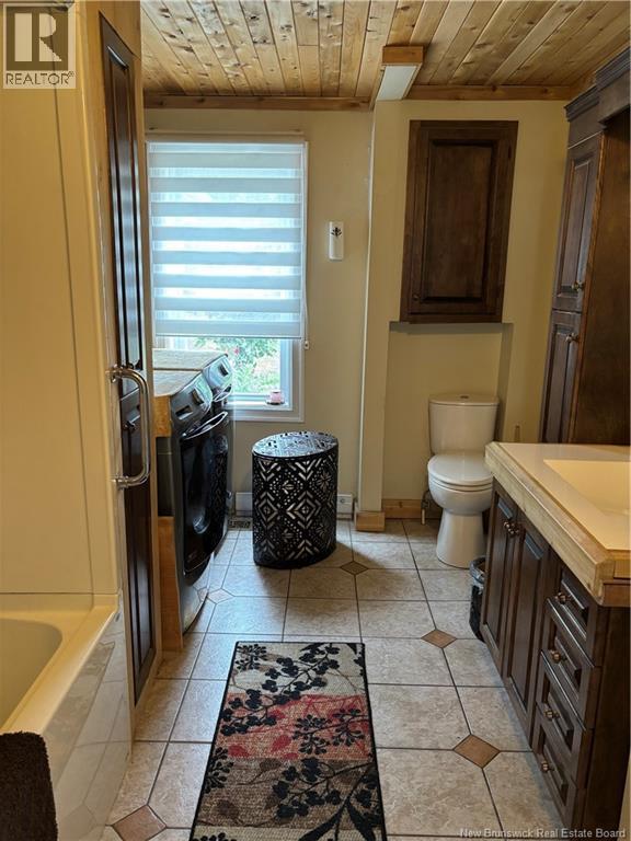 1760 St.peter Avenue, Bathurst, New Brunswick  E2A 7J4 - Photo 27 - NB125523
