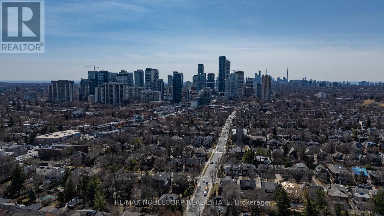809-811 Duplex Avenue, Toronto (Lawrence Park South), Ontario  M4R 1W6 - Photo 9 - C12390018