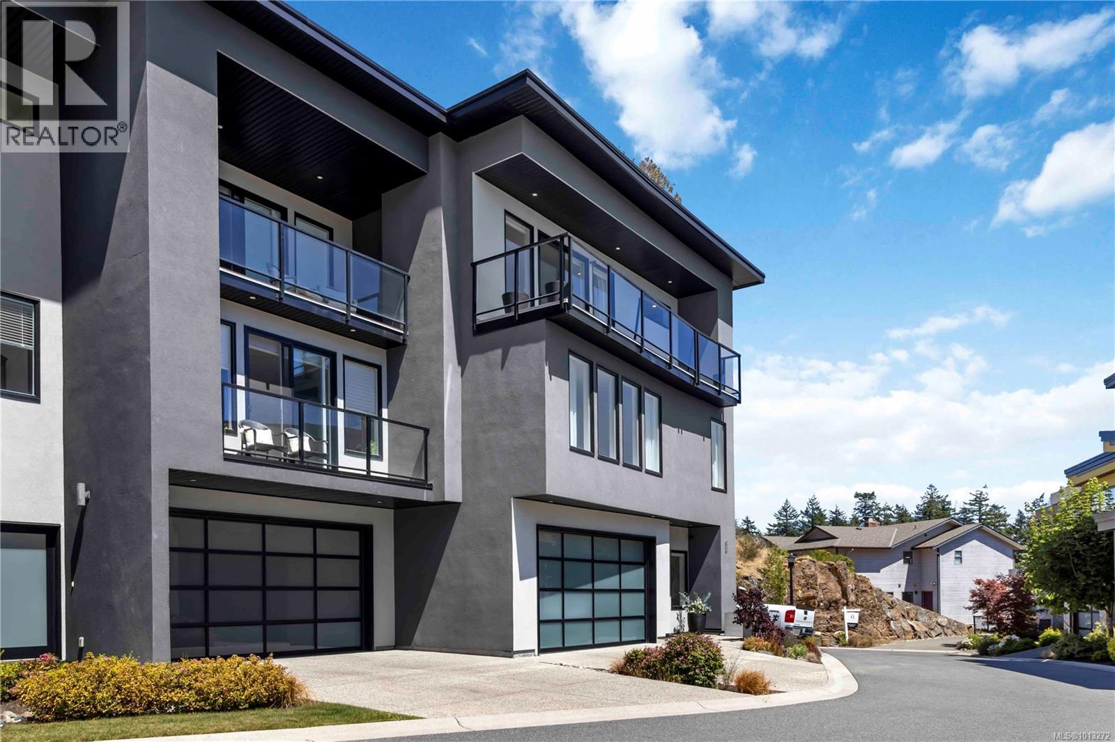 109 539 Delora Dr, Colwood, British Columbia