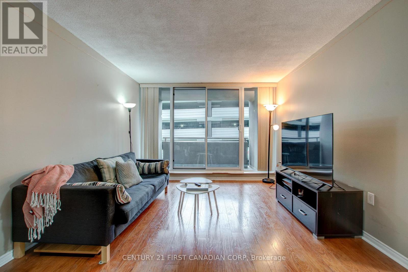 203 - 155 Kent Street, London East, Ontario  N6A 5N7 - Photo 16 - X12388739