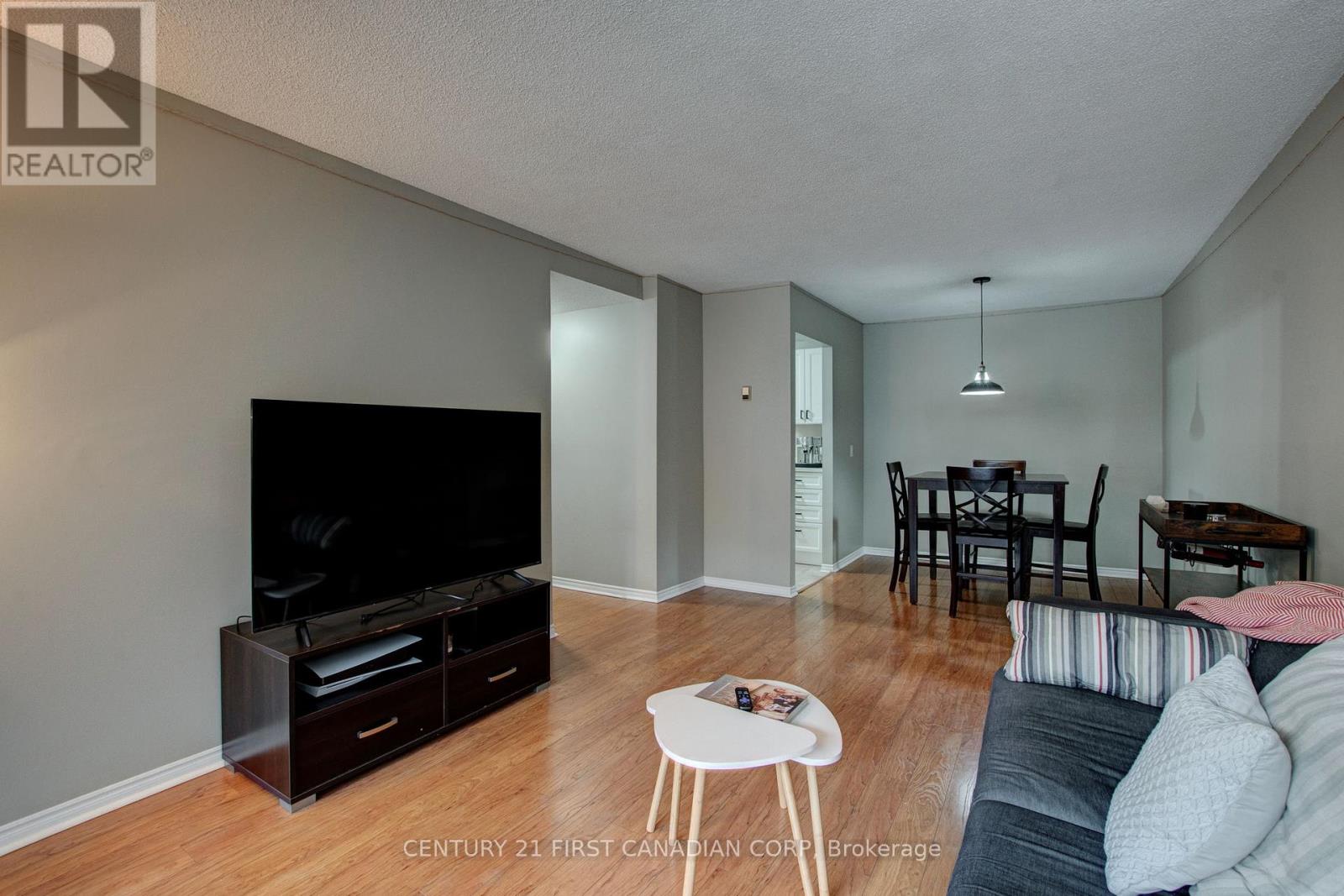 203 - 155 Kent Street, London East, Ontario  N6A 5N7 - Photo 19 - X12388739