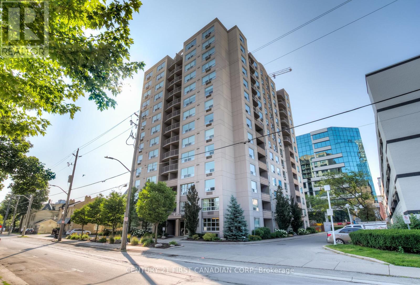 203 - 155 Kent Street, London East, Ontario  N6A 5N7 - Photo 3 - X12388739