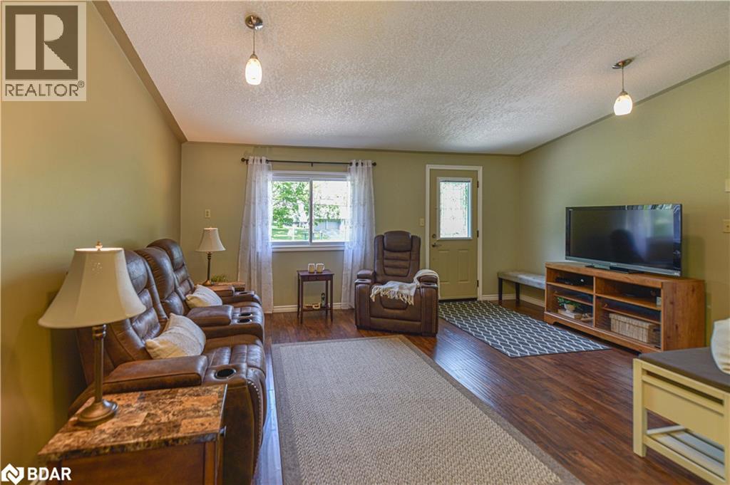 141 Bass Line, Oro-Medonte, Ontario  L3V 6H2 - Photo 17 - 40765663