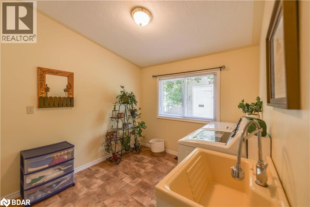 141 Bass Line, Oro-Medonte, Ontario  L3V 6H2 - Photo 19 - 40765663