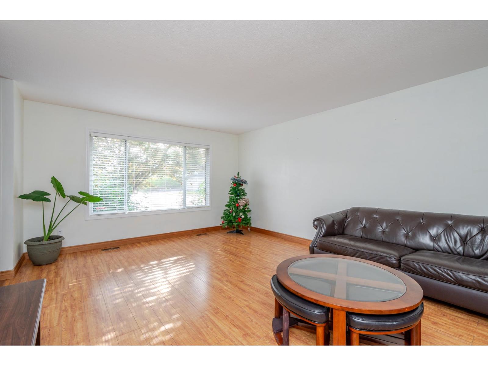 6051 Glenroy Drive, Sardis South, Chilliwack, British Columbia  V2R 2H8 - Photo 4 - R3044890