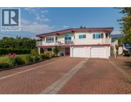 40258 Kalodon Road, Squamish, Ca