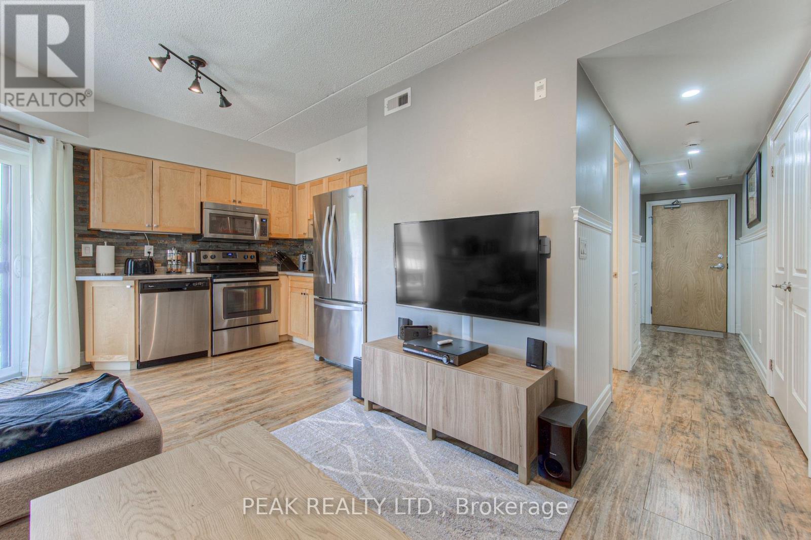 407 - 155 Water Street, Cambridge, Ontario  N1R 3E3 - Photo 12 - X12390021