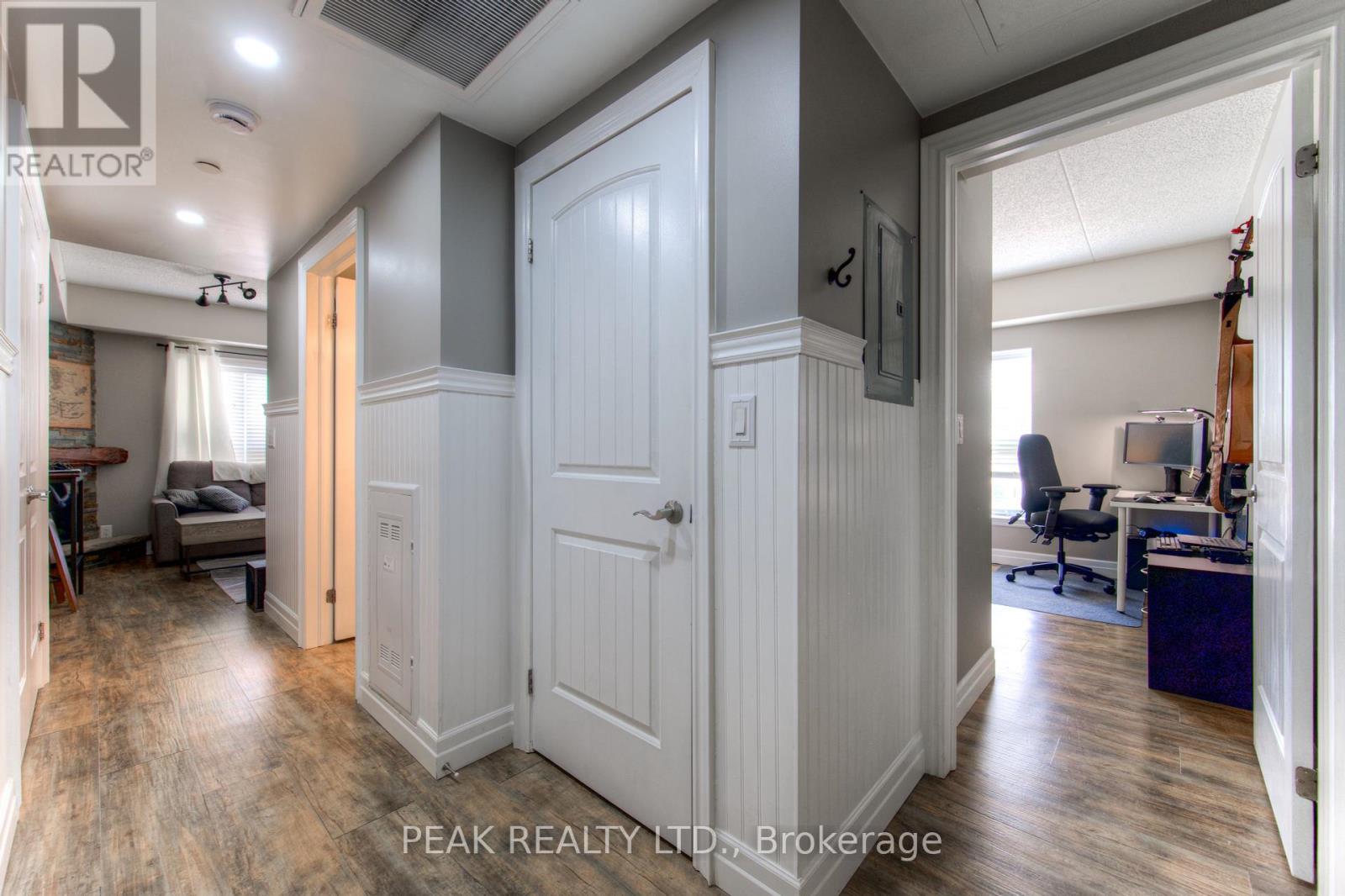 407 - 155 Water Street, Cambridge, Ontario  N1R 3E3 - Photo 4 - X12390021
