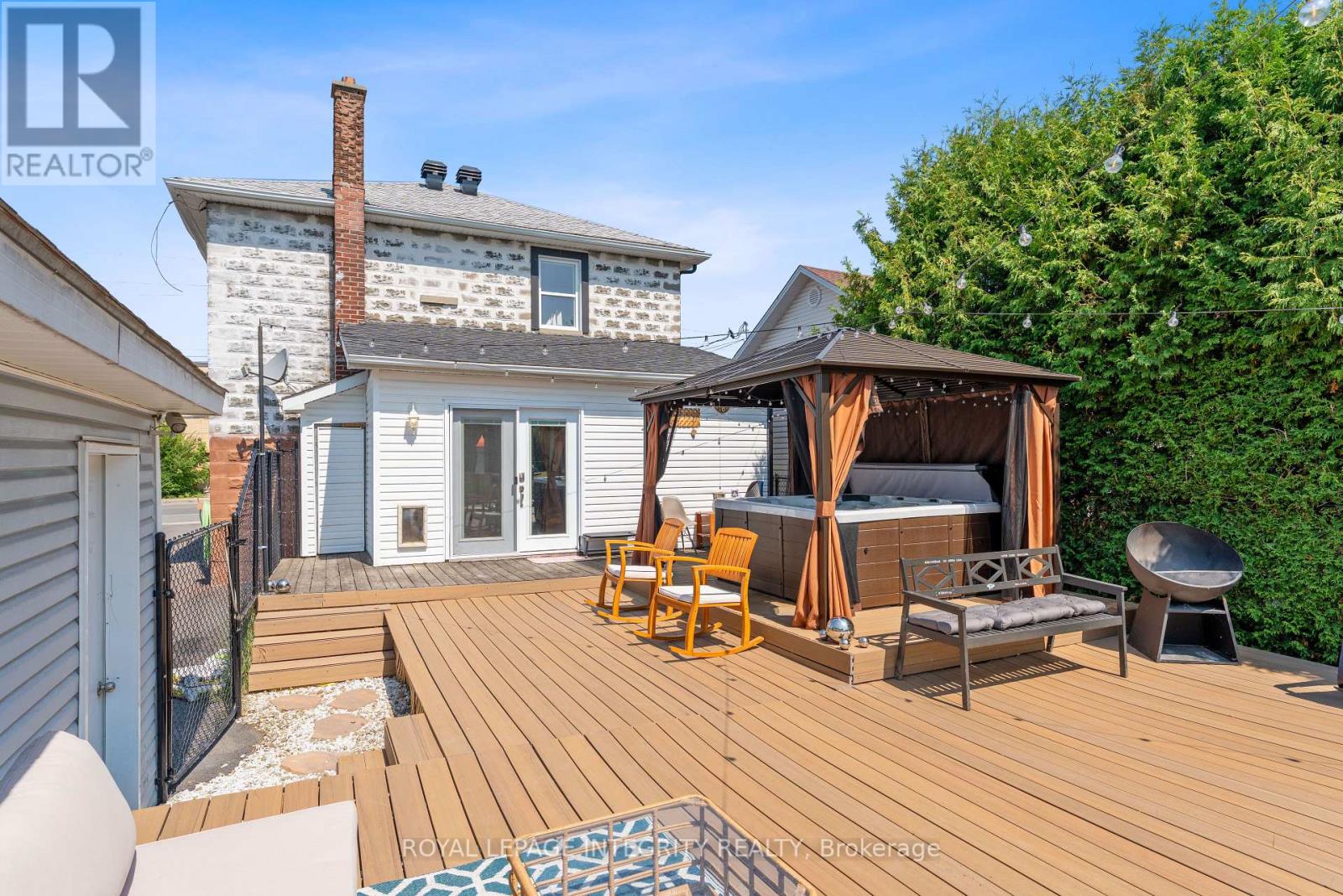 2234 Laval Street, Clarence-Rockland, Ontario  K0A 1E0 - Photo 37 - X12389499