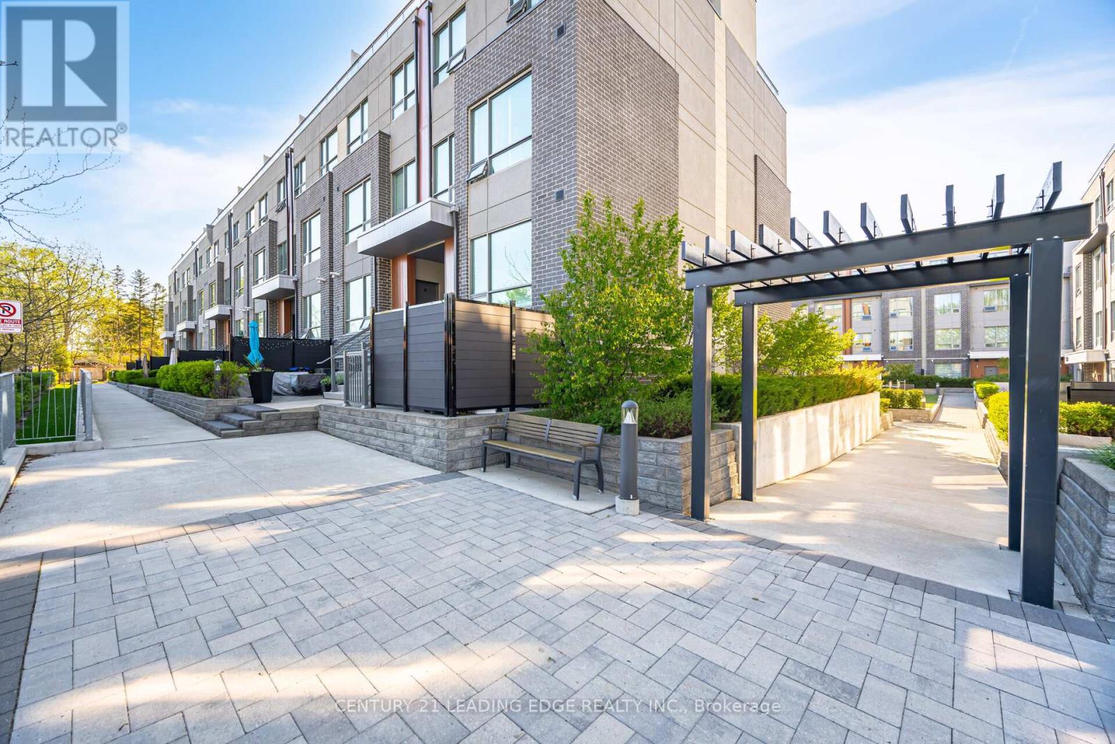35 - 650 Atwater Avenue, Mississauga (Mineola), Ontario  L5G 4K7 - Photo 32 - W12388919