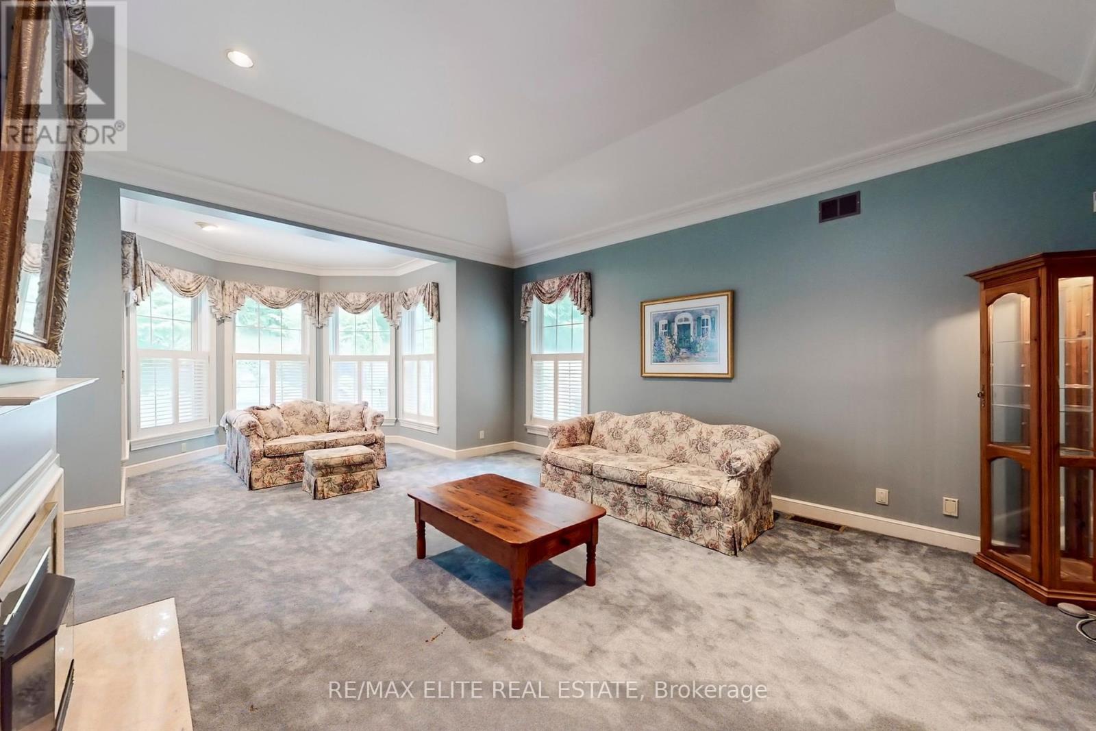 18 Blue Ridge Trail, Whitchurch-Stouffville, Ontario  L3Y 4W1 - Photo 12 - N12390067