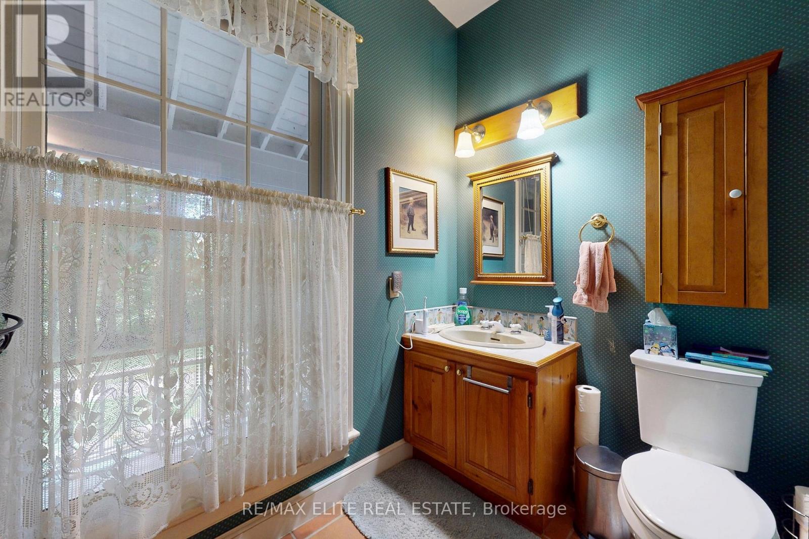 18 Blue Ridge Trail, Whitchurch-Stouffville, Ontario  L3Y 4W1 - Photo 28 - N12390067