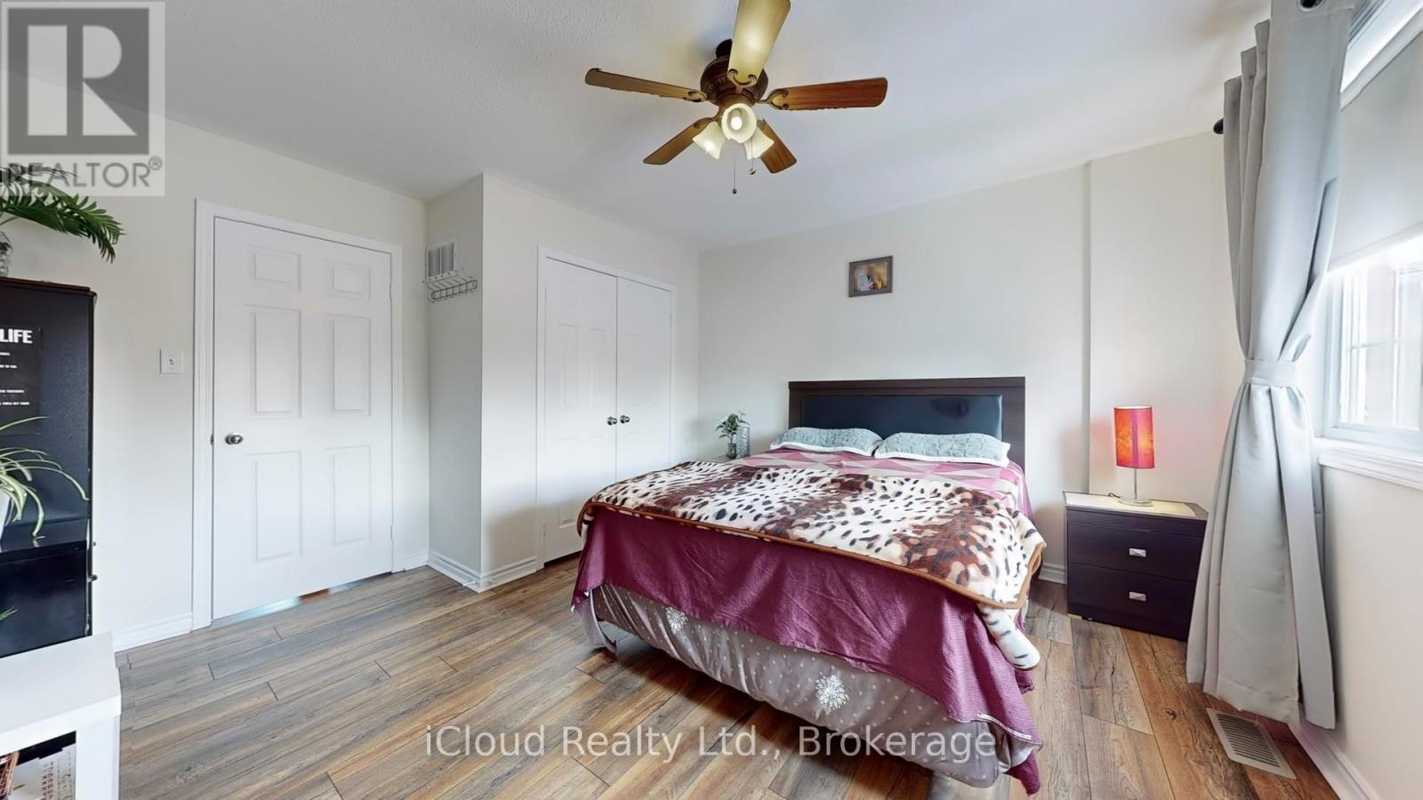 30 Village Green Lane, Bradford West Gwillimbury, Ontario  L3Z 3E7 - Photo 17 - N12390085