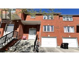 30 VILLAGE GREEN LANE, Bradford West Gwillimbury, Ontario