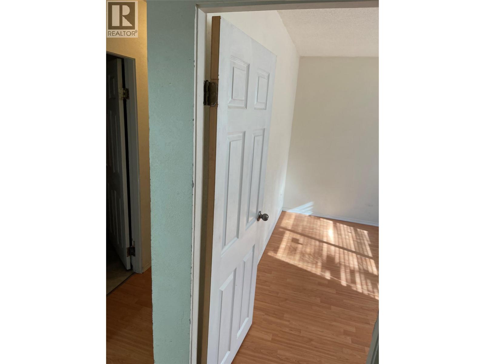 715b Gerstmar Road, Kelowna, British Columbia  V1X 4B4 - Photo 14 - 10361266
