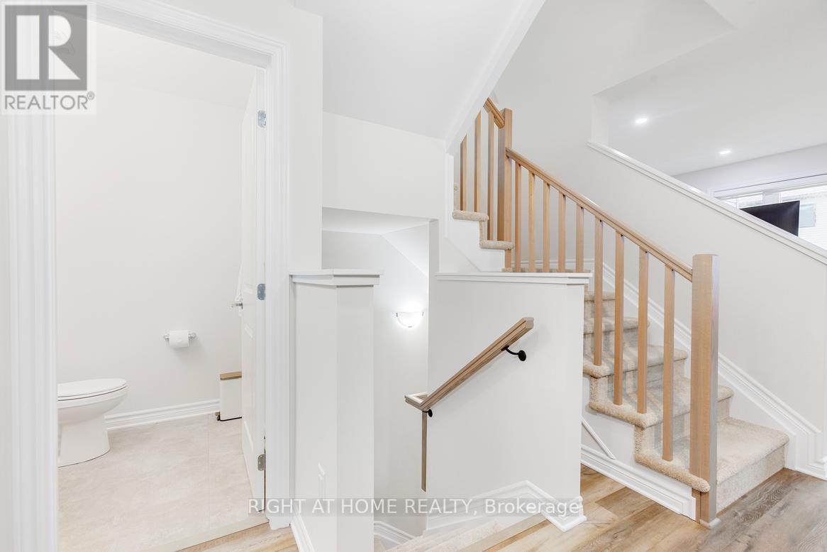 65 Esban Drive, Ottawa, Ontario  K1X 0H3 - Photo 17 - X12387900