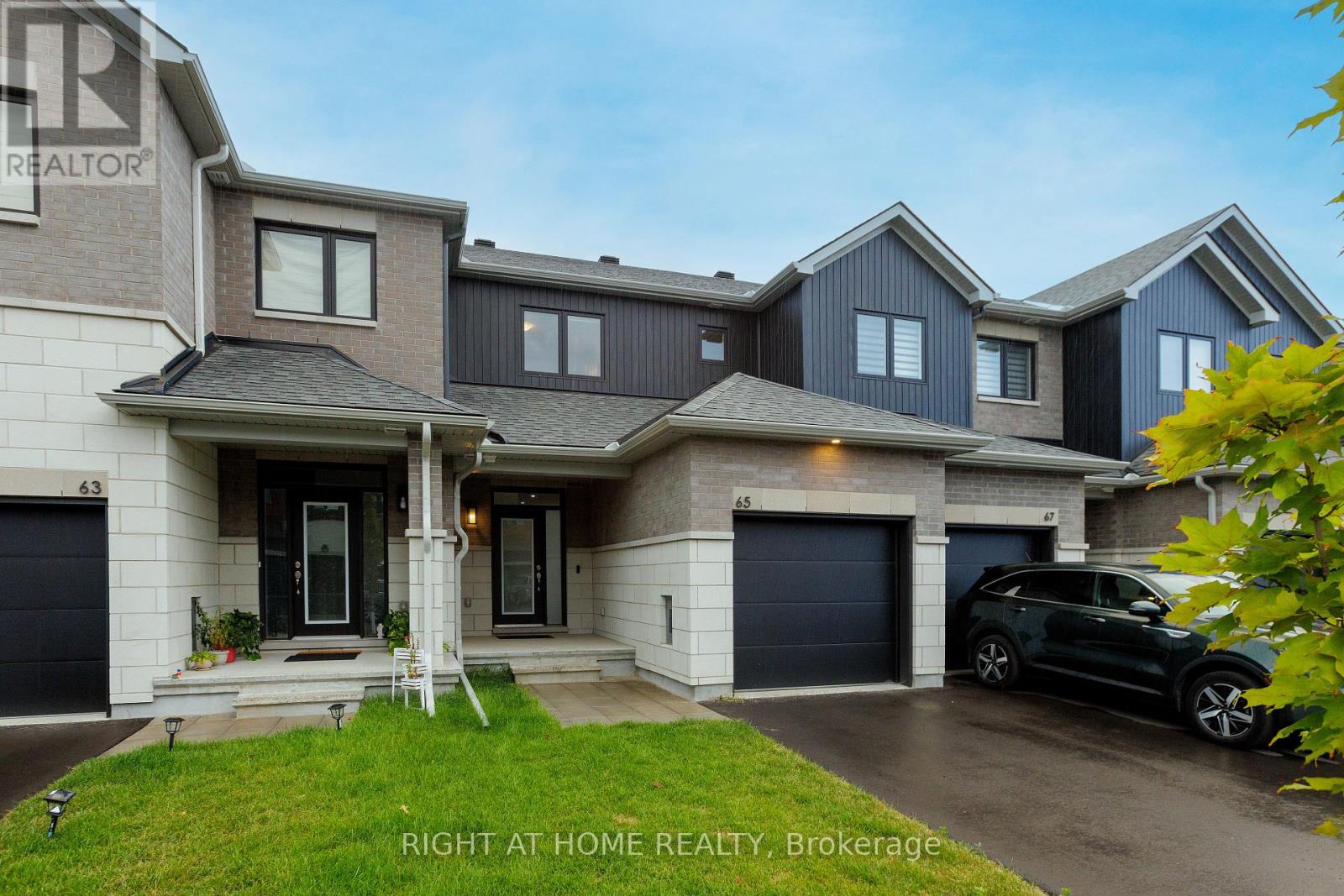 Property at 65 ESBAN DRIVE image 3