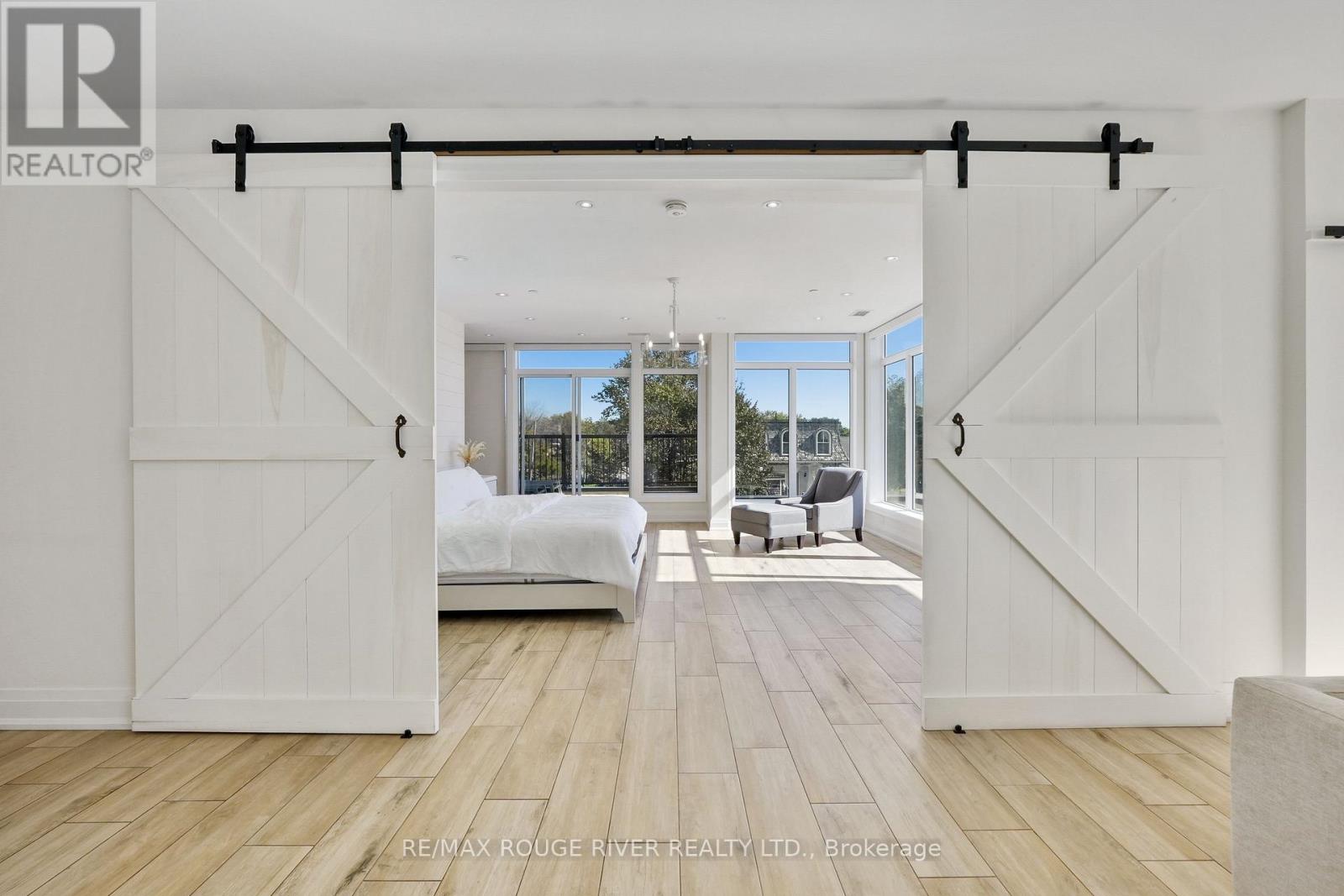 301 - 169 Division Street, Cobourg, Ontario  K9A 0B3 - Photo 7 - X12390103