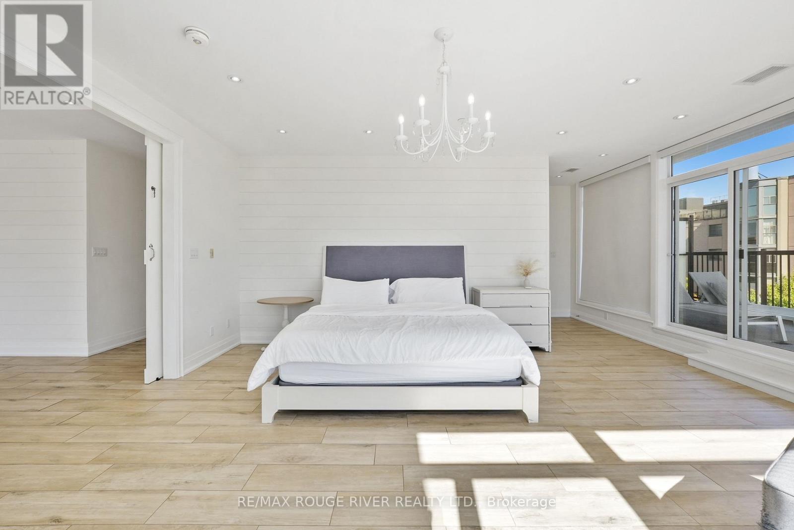 301 - 169 Division Street, Cobourg, Ontario  K9A 0B3 - Photo 8 - X12390103