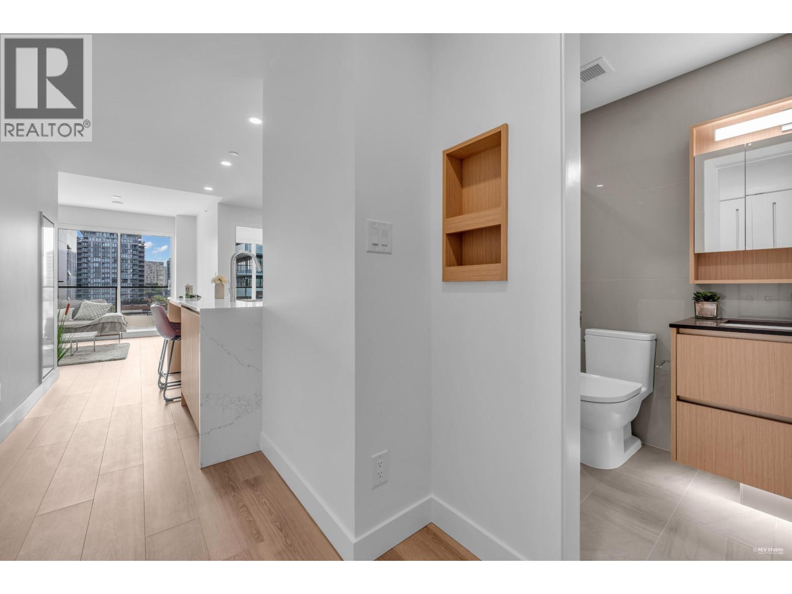 607 5593 No. 3 Road, Richmond, British Columbia  V6X 0X6 - Photo 17 - R3042347