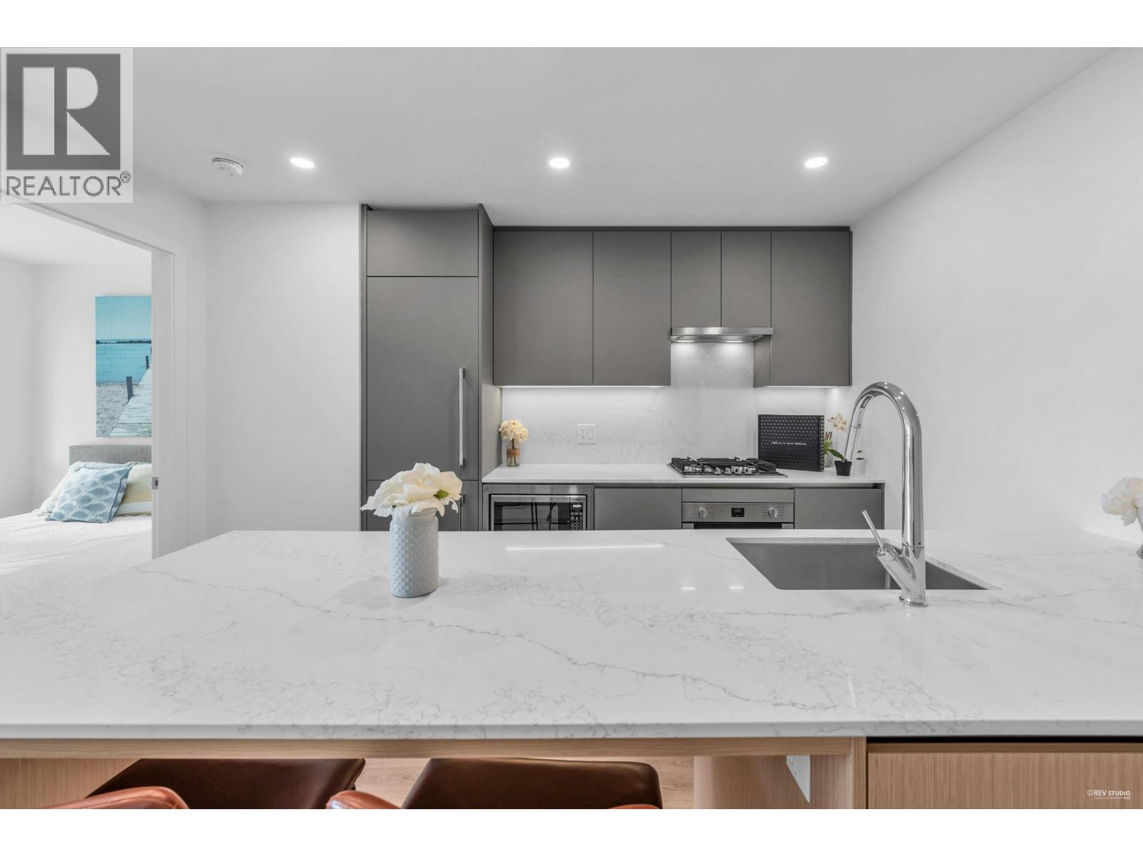607 5593 No. 3 Road, Richmond, British Columbia  V6X 0X6 - Photo 9 - R3042347