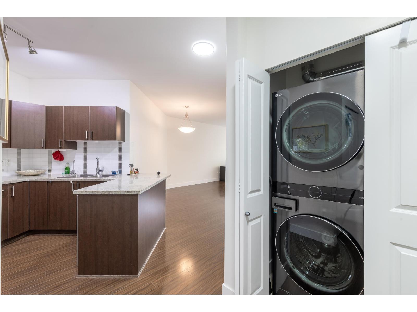 308 19830 56 Avenue, Langley, British Columbia  V3A 0A5 - Photo 5 - R3044852