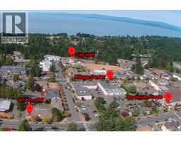 10 161 Fern Rd Qualicum Beach
