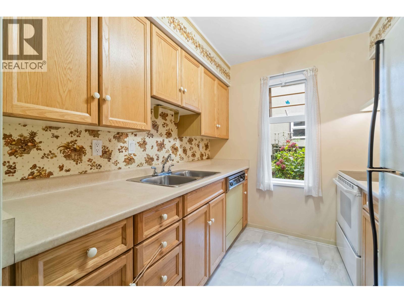 102 1352 W 10th Avenue, Vancouver, British Columbia  V6H 1J6 - Photo 15 - R3045129